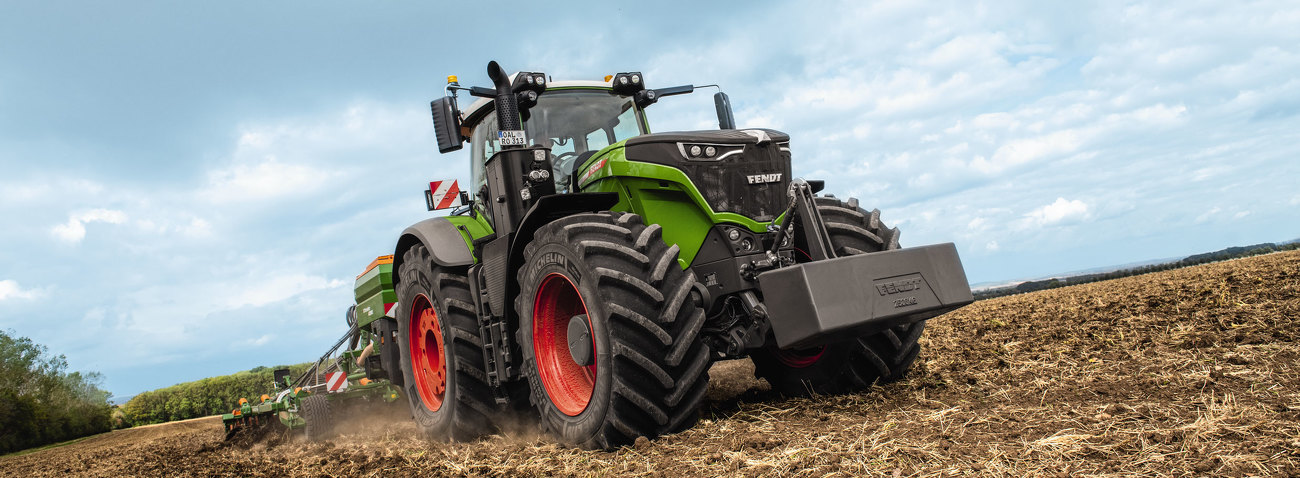 1046 Vario